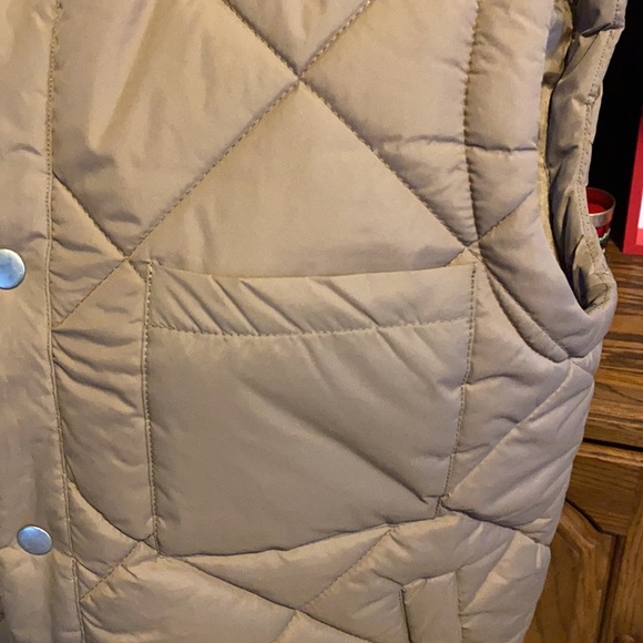 Men’s Arizona Vest NWOT - Picture 2 of 8